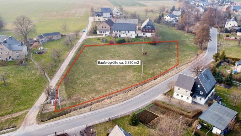 Ansicht Baufeld Rossau OT Seifersbach Wohngrundst�ck 3 Baugrundst�cke in Rossau OT Seifersbach zu verkaufen.