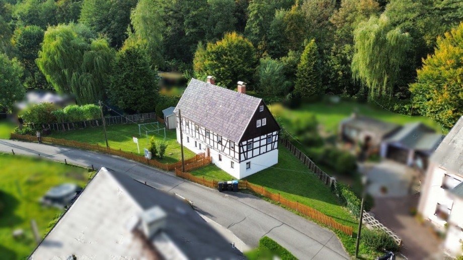 Ansicht Drohne Ost dsgvo Einfamilienhaus Olbernhau