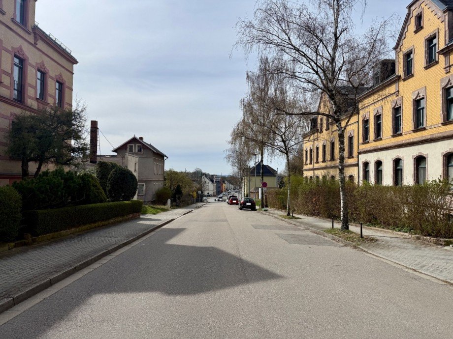 Stra�enflucht links Erdgeschosswohnung Chemnitz