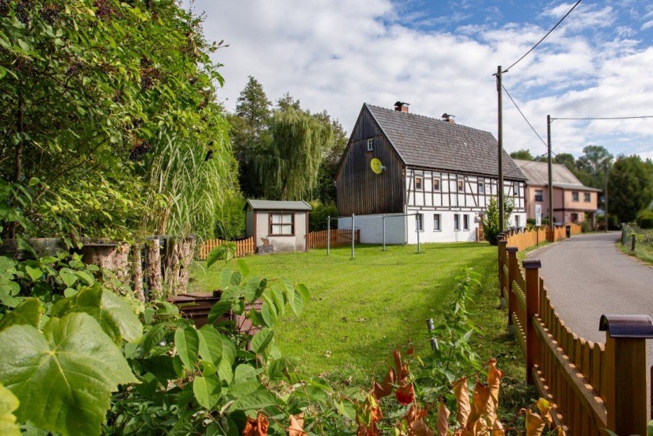 Seitenansicht links Einfamilienhaus Olbernhau