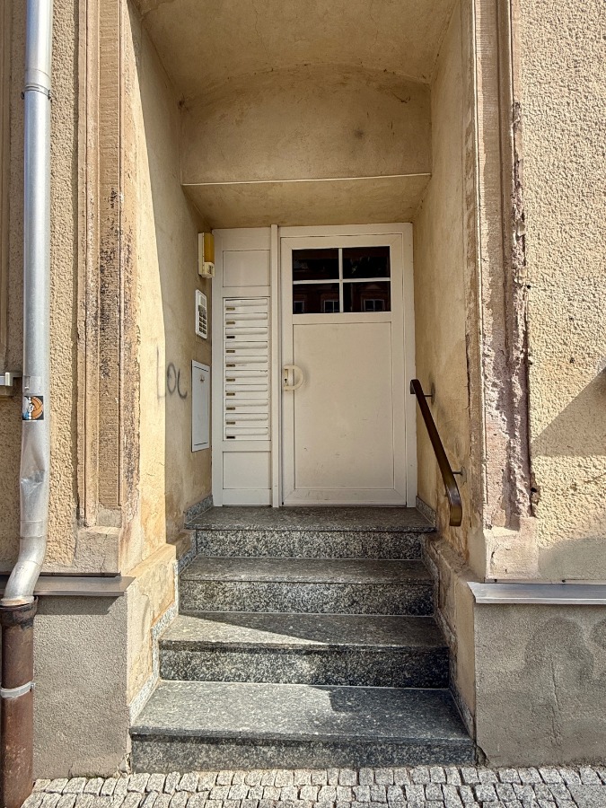 Hauseingang Mehrfamilienhaus Frankenberg